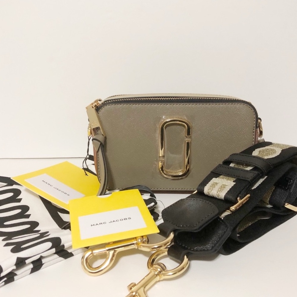 Beautiful Marc Jacobs Camera Crossbody Bag